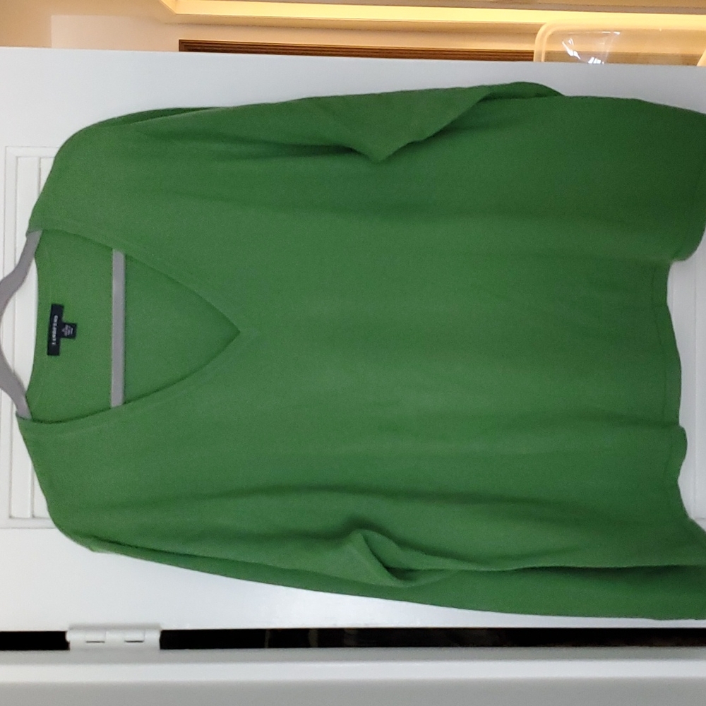 Lands End 100% kashmir Sweater Emerald Green. Size 3X